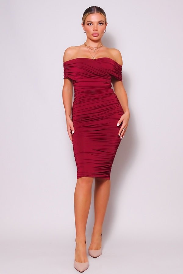 Cross over off shoulder ruched best sale bodycon dress